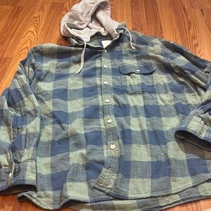 AE men’s flannel with hoodie